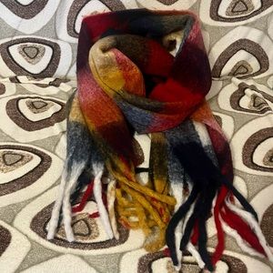 Plaid plush winter scarf